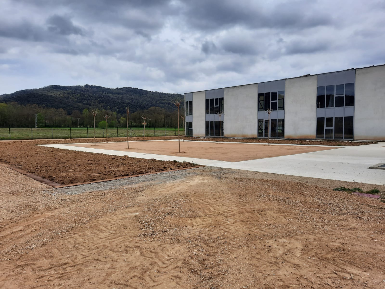 Actuacions de millora al Mirador del Puigsacalm Web oficial de l Actuacions de millora al Mirador del Puigsacalm Web oficial de l